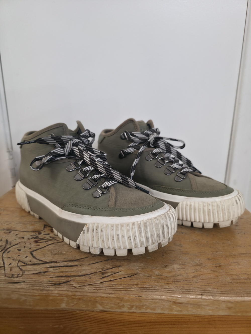 Rag & Bone RB Army Hiker Low sneakers in light olive